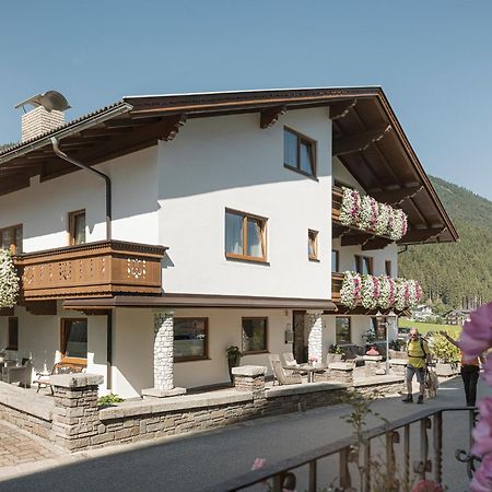 Haus Christine Ried im Zillertal Exterior foto